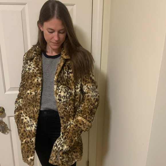 Alice + Olivia Pali Double Button Faux Fur Short Jacket Leopard S New - Picture 11 of 11